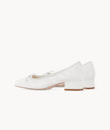 Milk Roll Air-touch Foam Round-toe white Ballet Shoes with bow