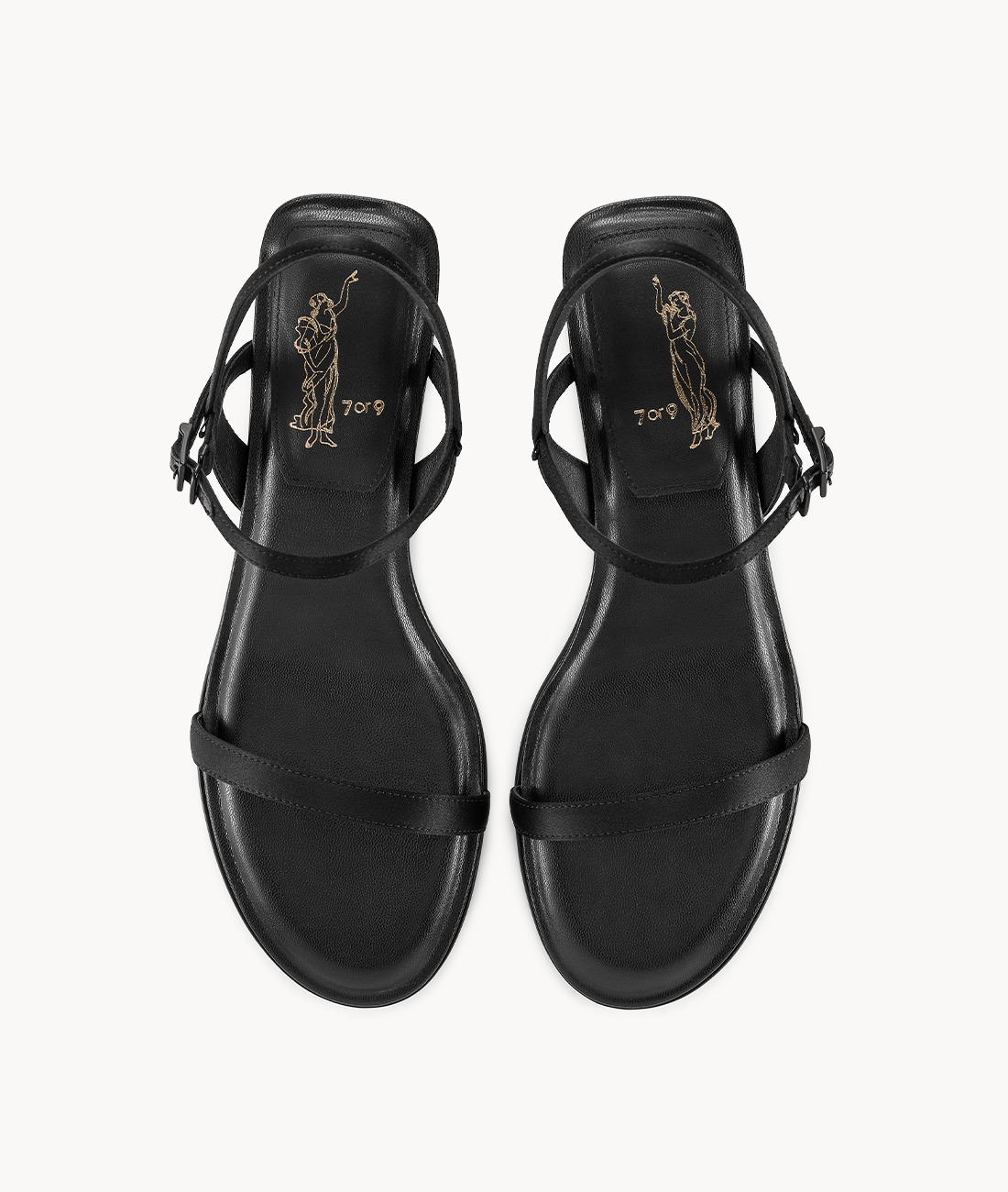 7or9 KR - Black Swan 샌들 - 샌들